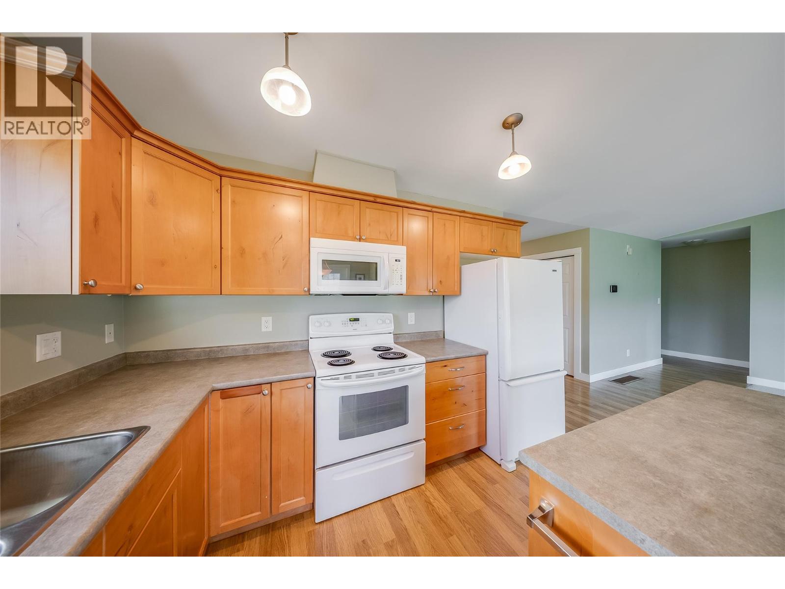 #115 4200 Grandview Drive - 13