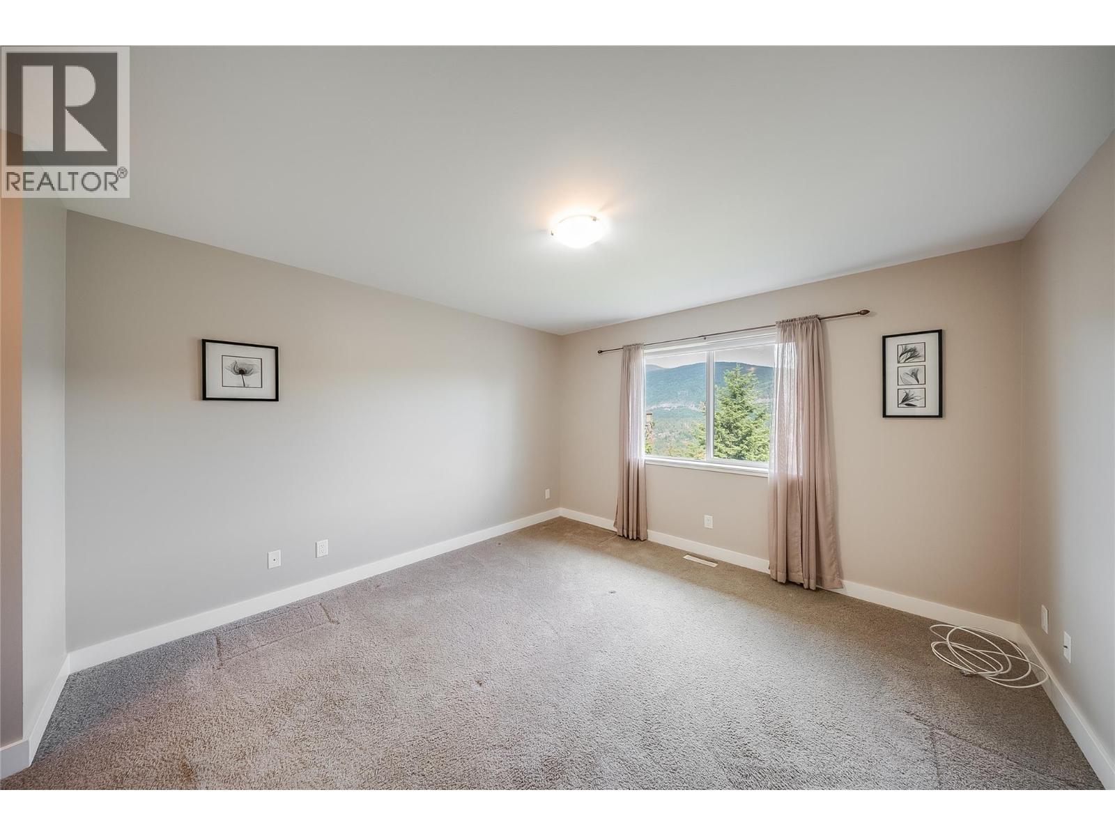 #115 4200 Grandview Drive - 17