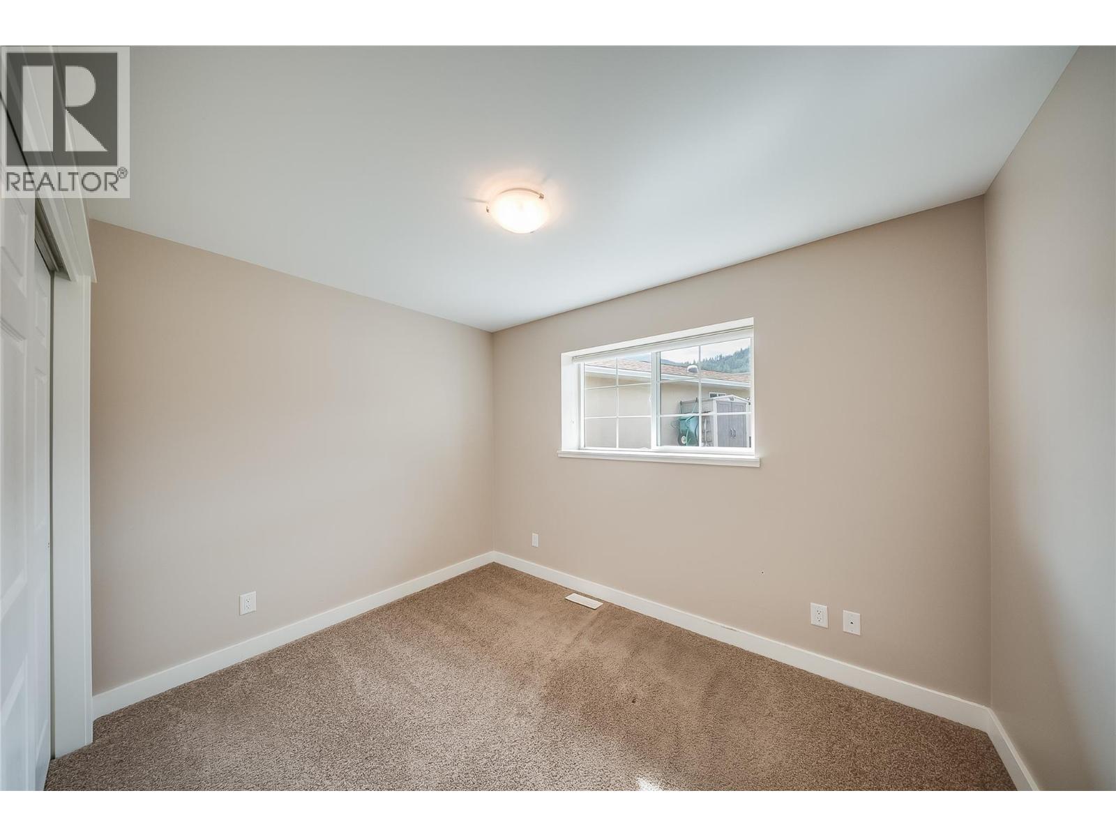 #115 4200 Grandview Drive - 24