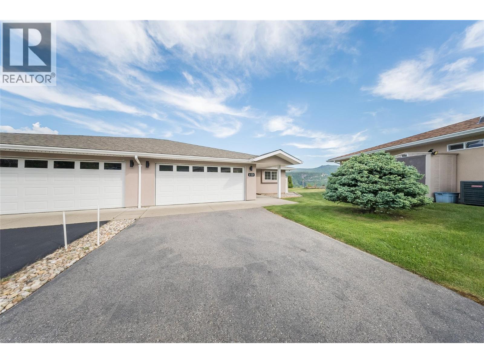 #115 4200 Grandview Drive - 32