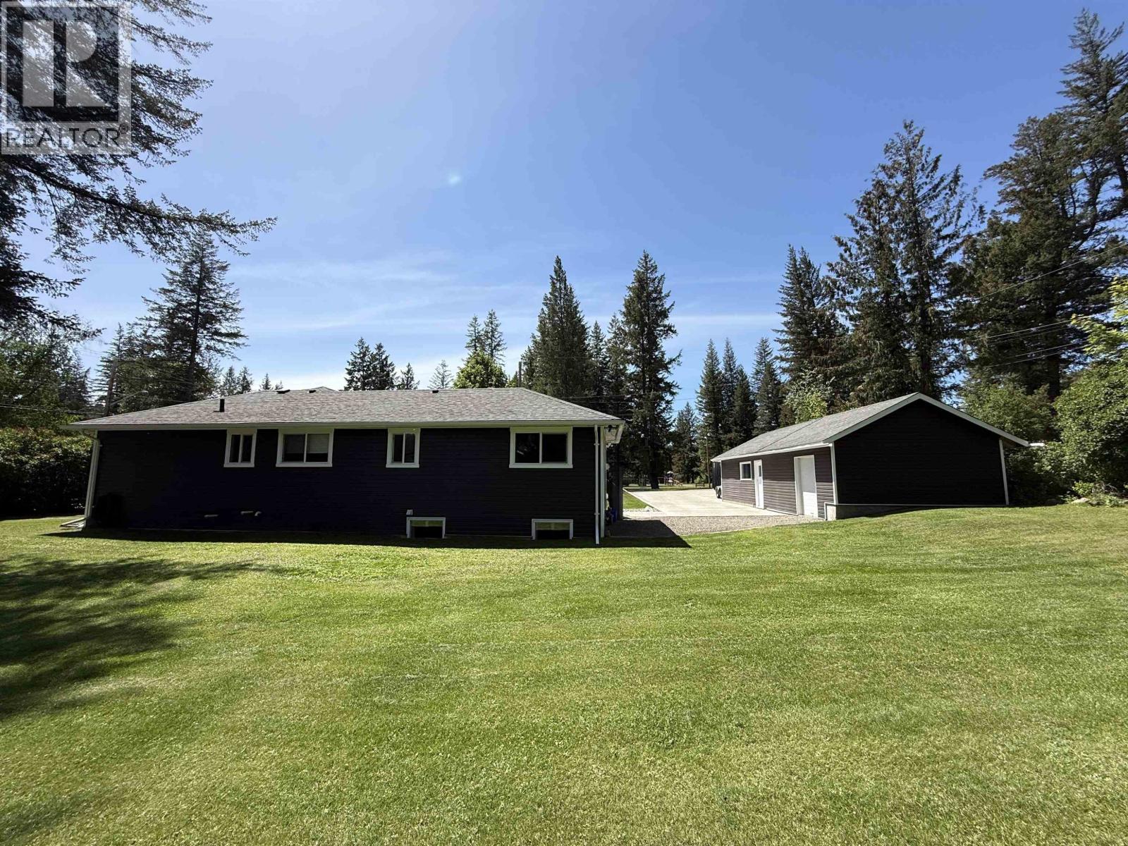 913 JOHNSTON AVENUE - 35