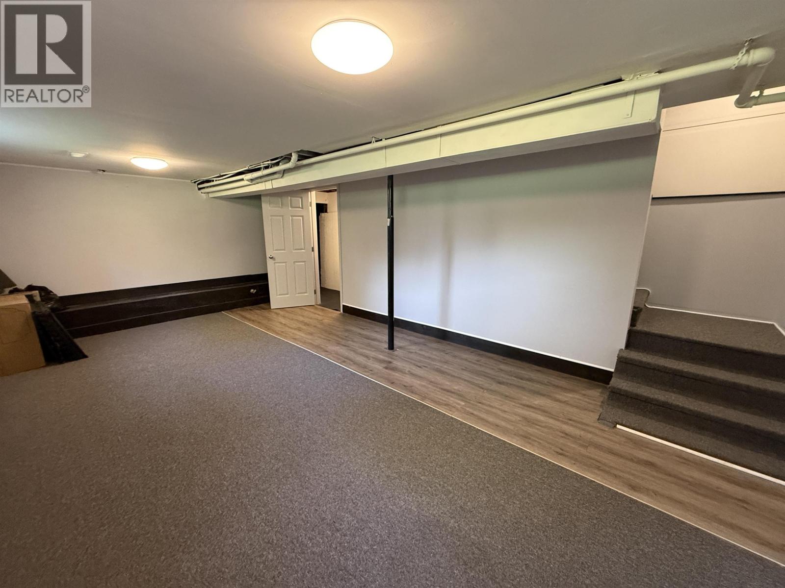 913 JOHNSTON AVENUE - 39