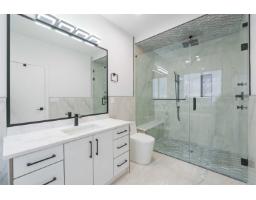 35656 Canterbury Avenue, Abbotsford, BC V3G1G2 Photo 24