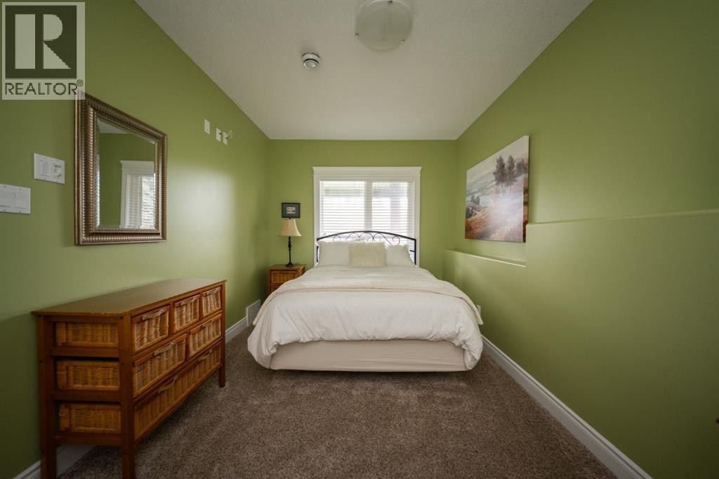 180 Lindstrom Crescent, Fort McMurray