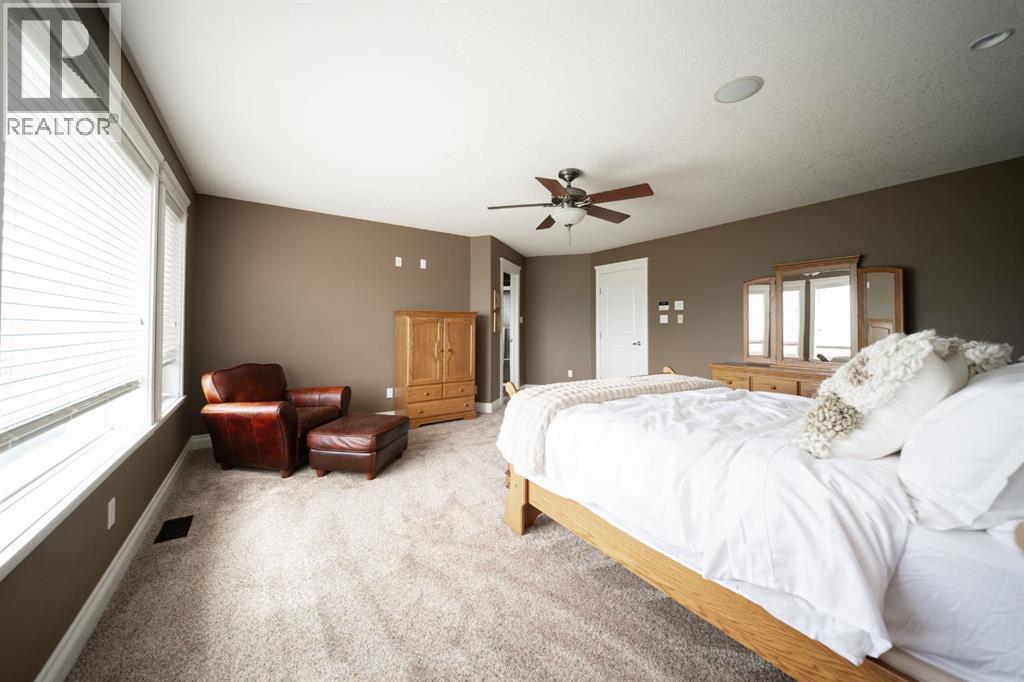 180 Lindstrom Crescent, Fort McMurray