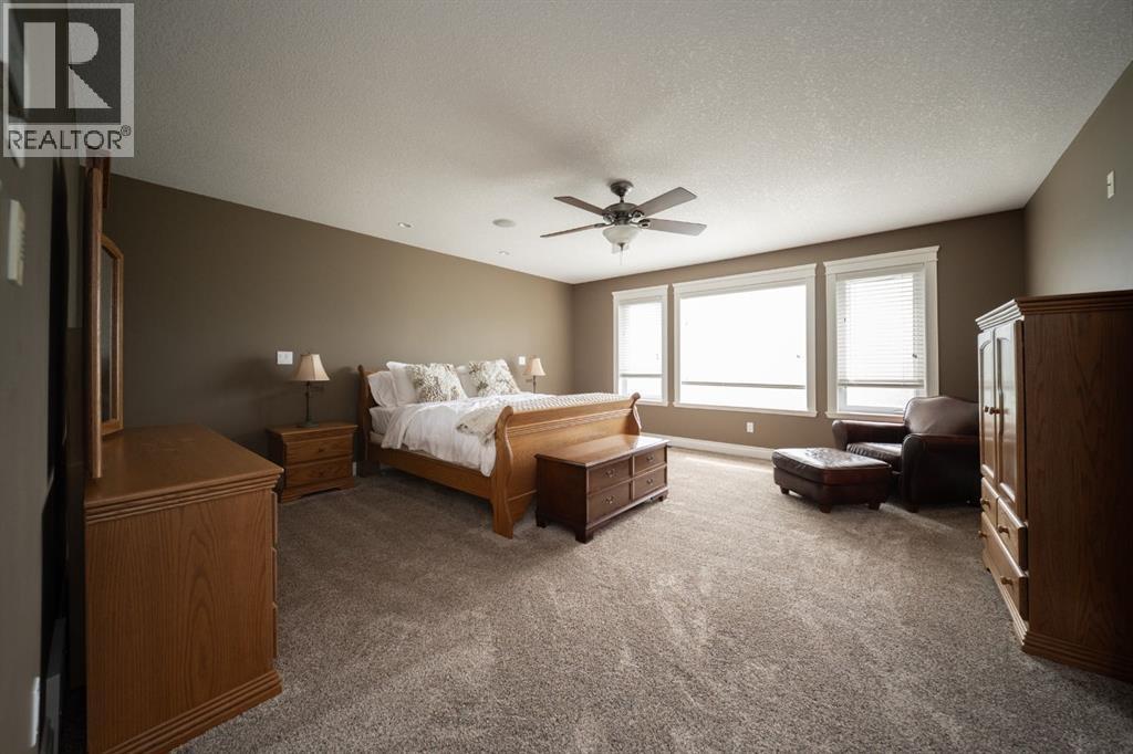 180 Lindstrom Crescent, Fort McMurray