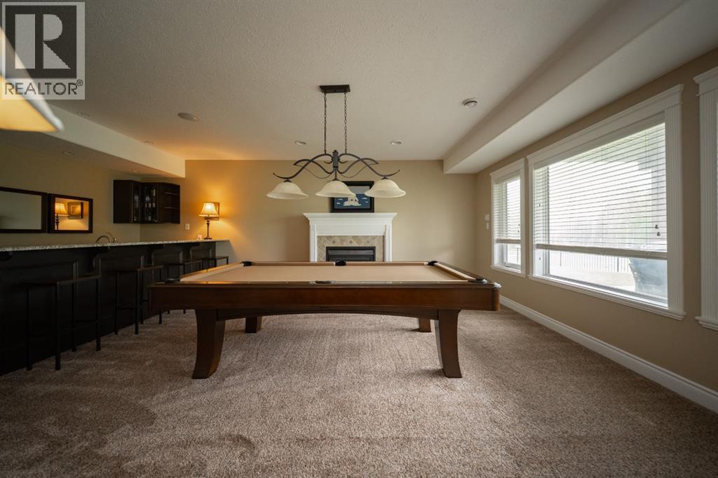 180 Lindstrom Crescent, Fort McMurray