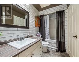 139 Quaker Road, Welland, ON L3C3G3 Photo 28