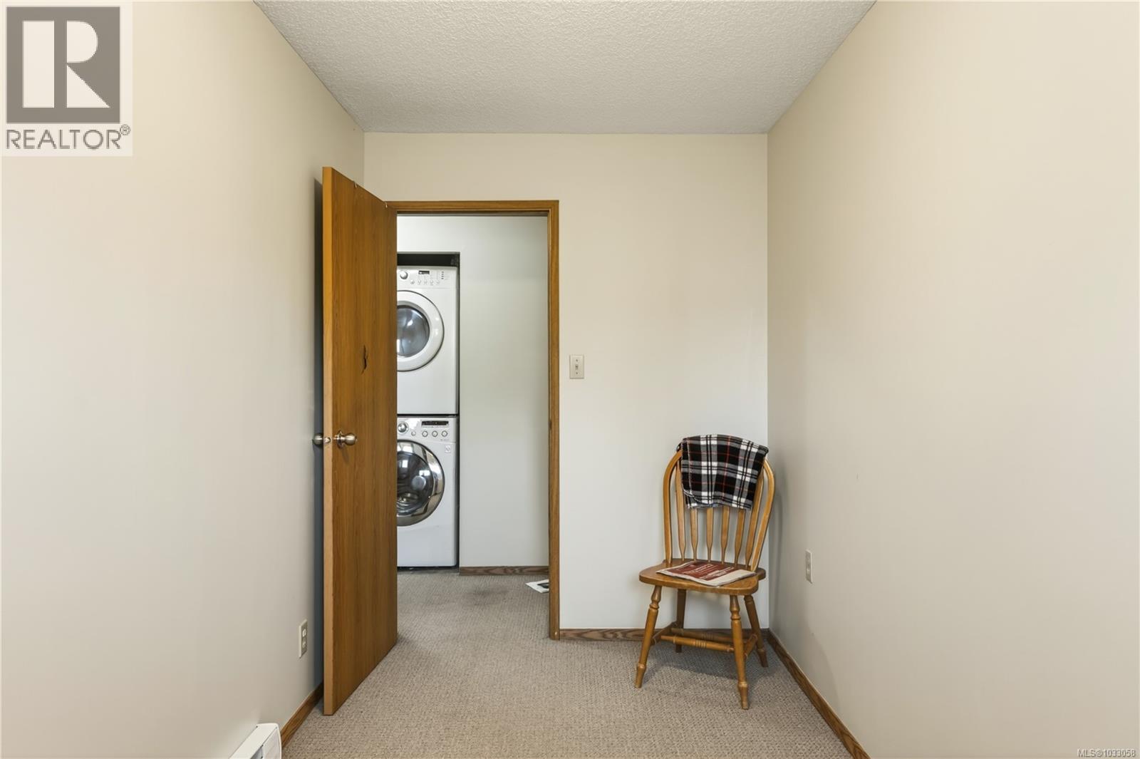 441 Deering St - 43