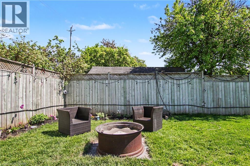 44 OAKHURST Crescent - 34