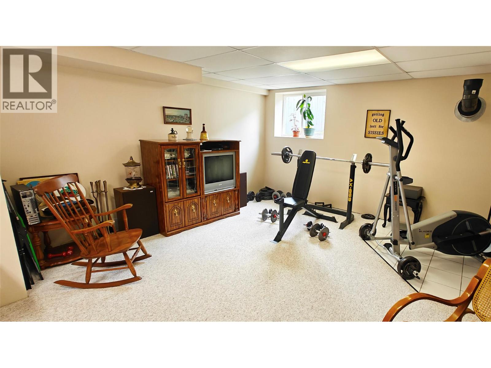 275 10th Avenue - 29