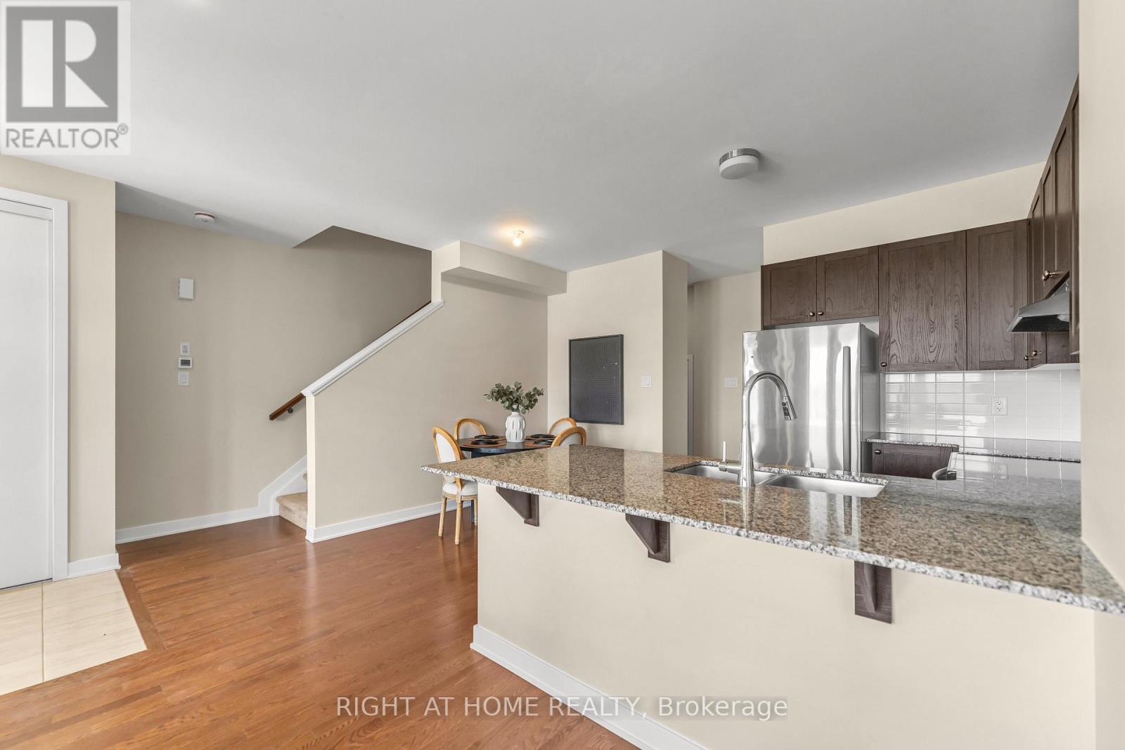 6319 PERTH STREET - 18