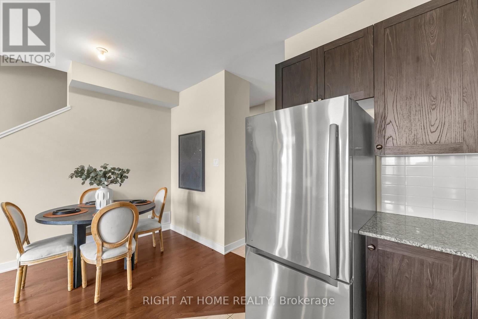 6319 PERTH STREET - 23