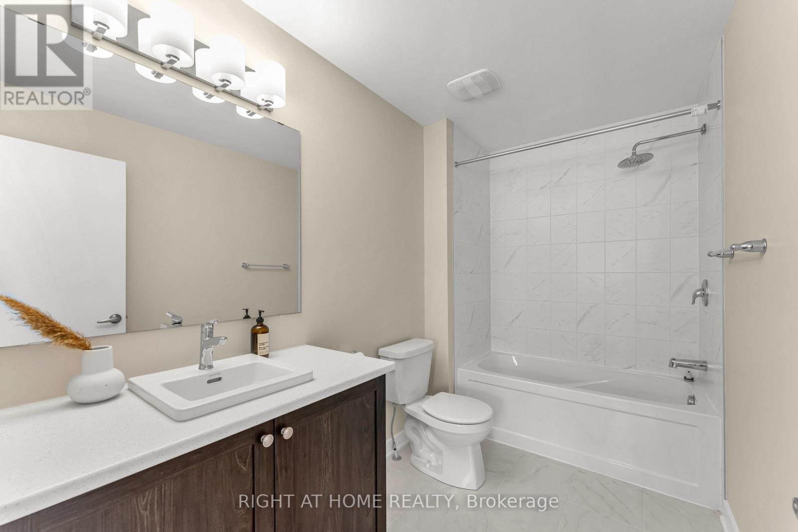 6319 PERTH STREET - 30