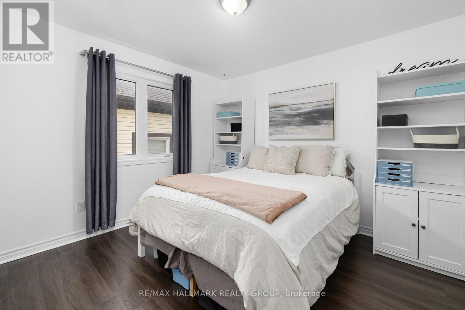 529 DUNDONALD DRIVE - 24