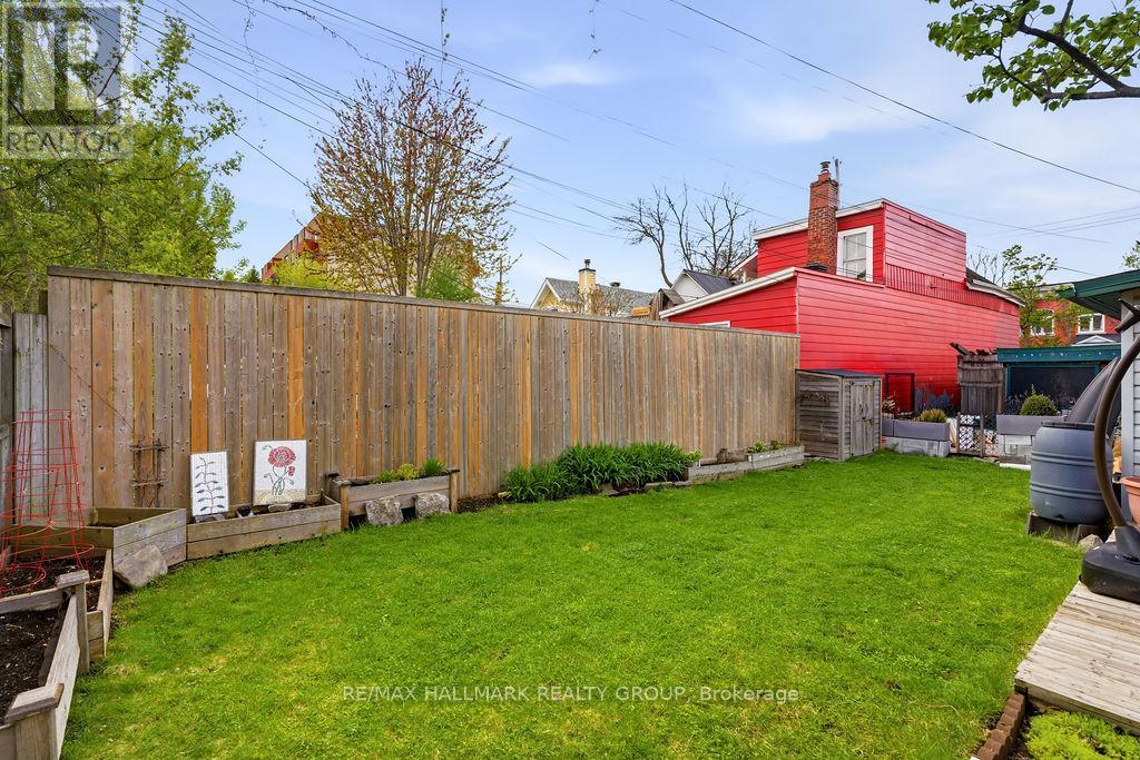 2 Bed, 2 Bath House for Rent in Ottawa – 176 KING EDWARD AVENUE, Ottawa – MLS# X13225210 - Image 21