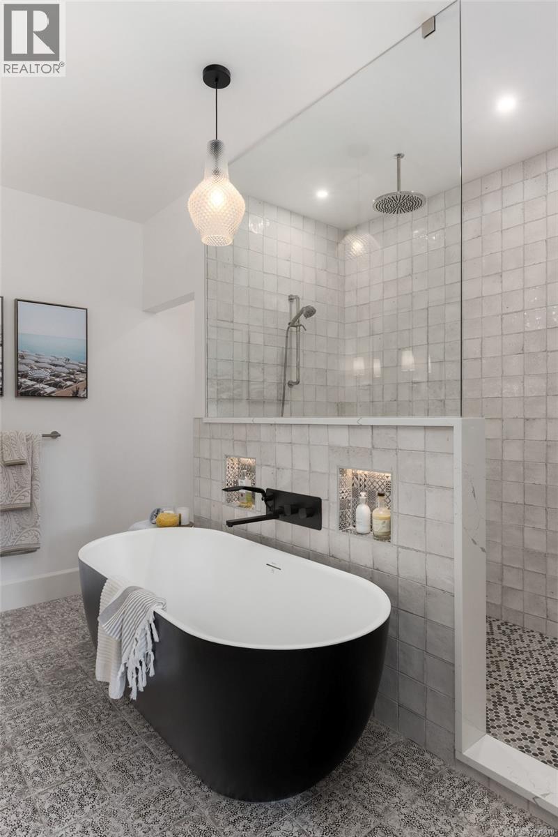 839 Clayton Rd - 22