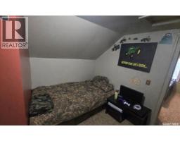 2014 1st Street N, Rockglen, SK S0H3R0 Photo 15