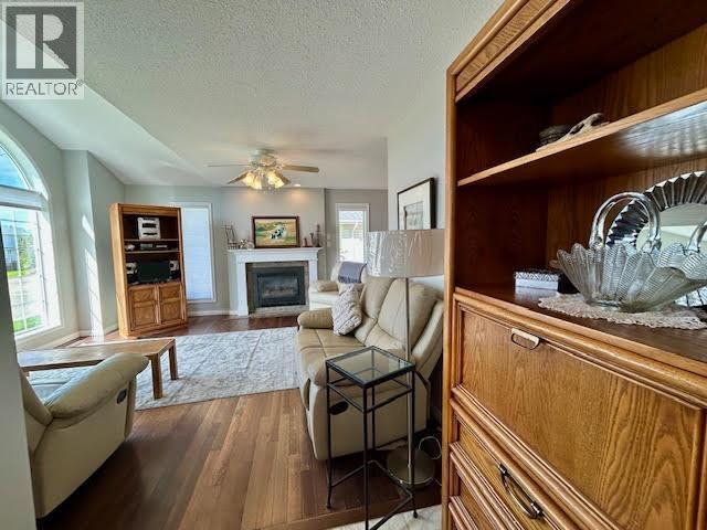 5515 W 57 AVENUE - 10
