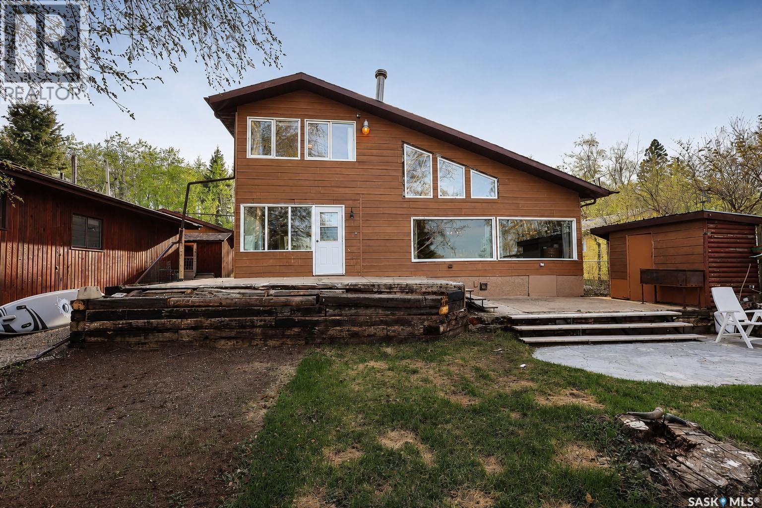 331 Guise DRIVE - 2