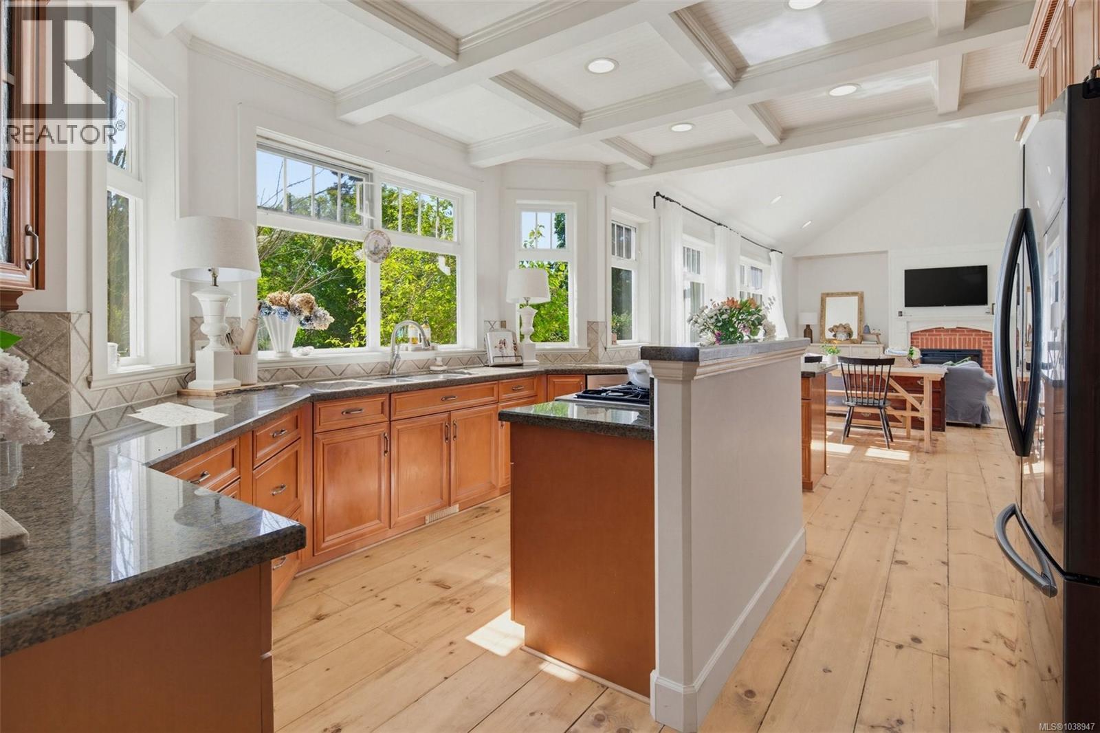 1559 Dufour Rd - 15