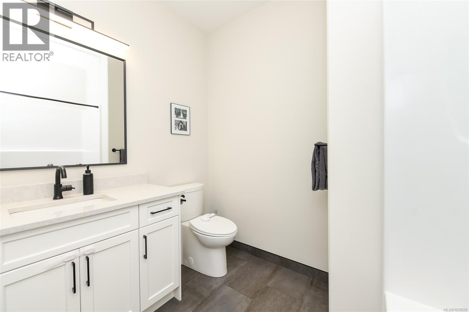 1391 Crown Isle Blvd - 35