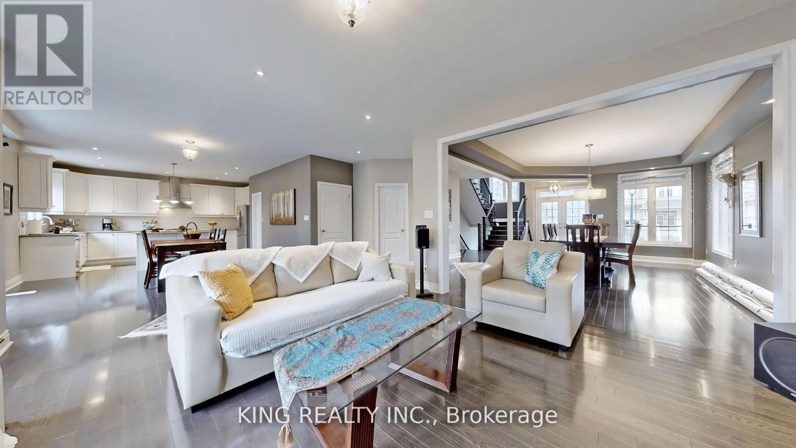 939 GORING CIRCLE - 14