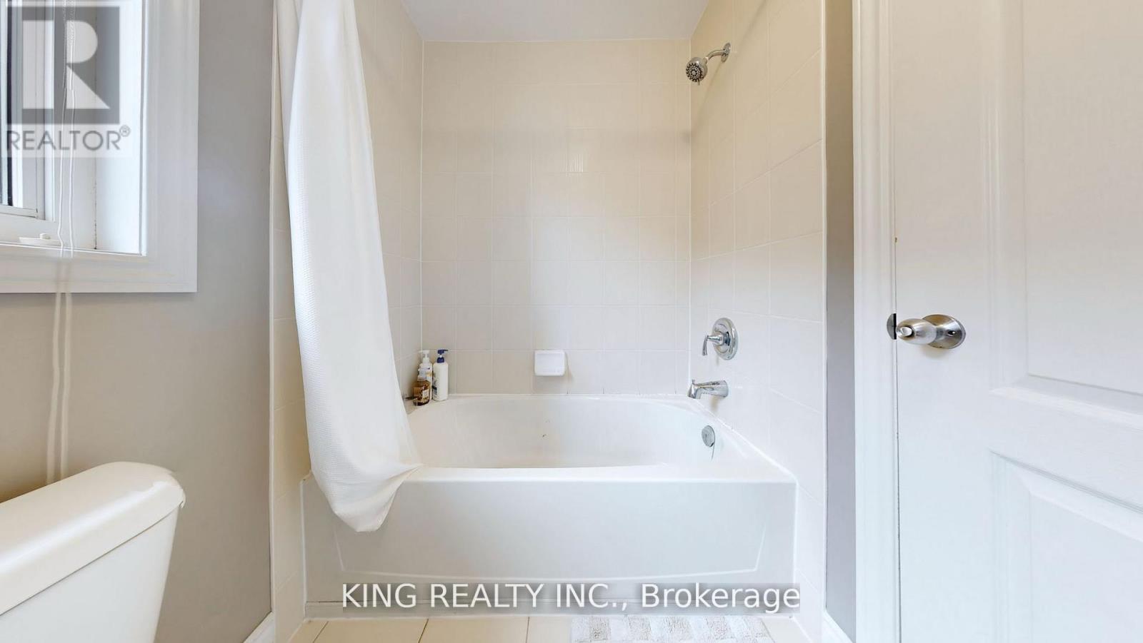 939 GORING CIRCLE - 27