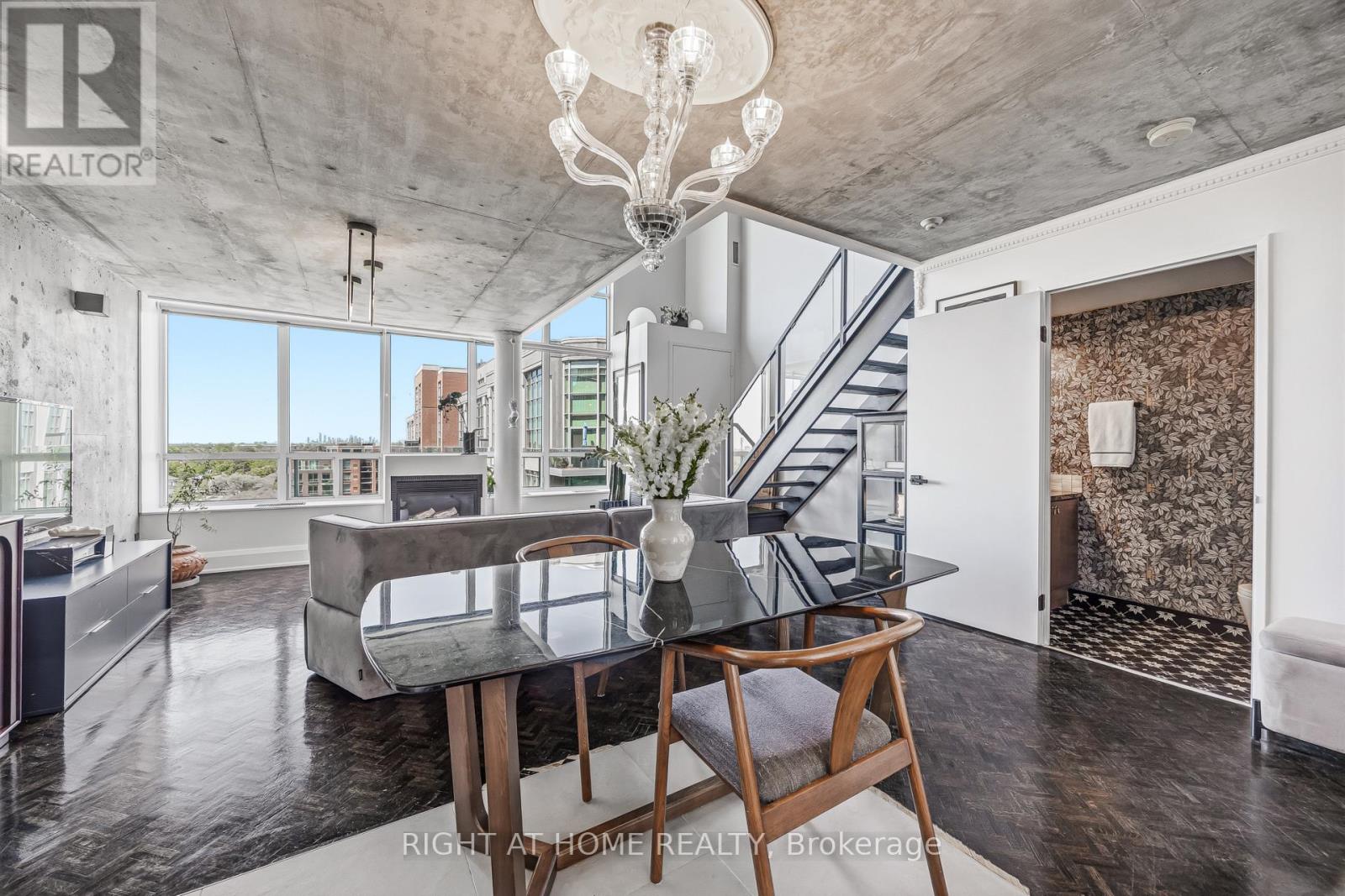 #612 250 MANITOBA STREET - 15