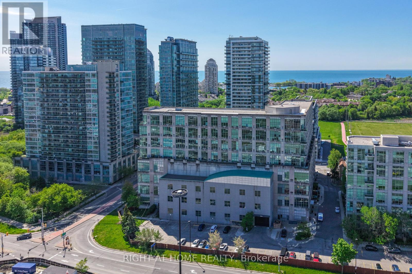 #612 250 MANITOBA STREET - 37