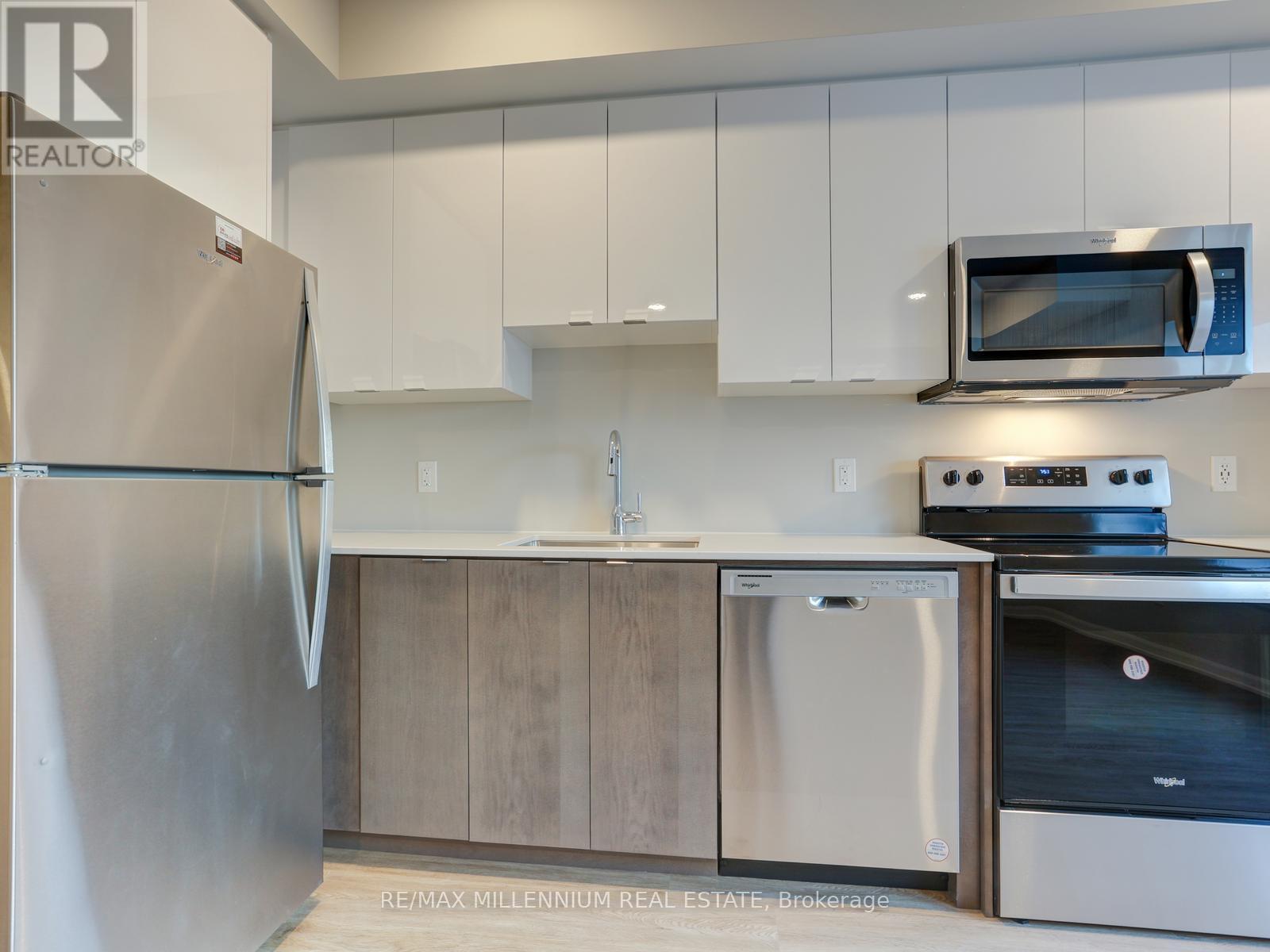 #424 708 WOOLWICH STREET - 17