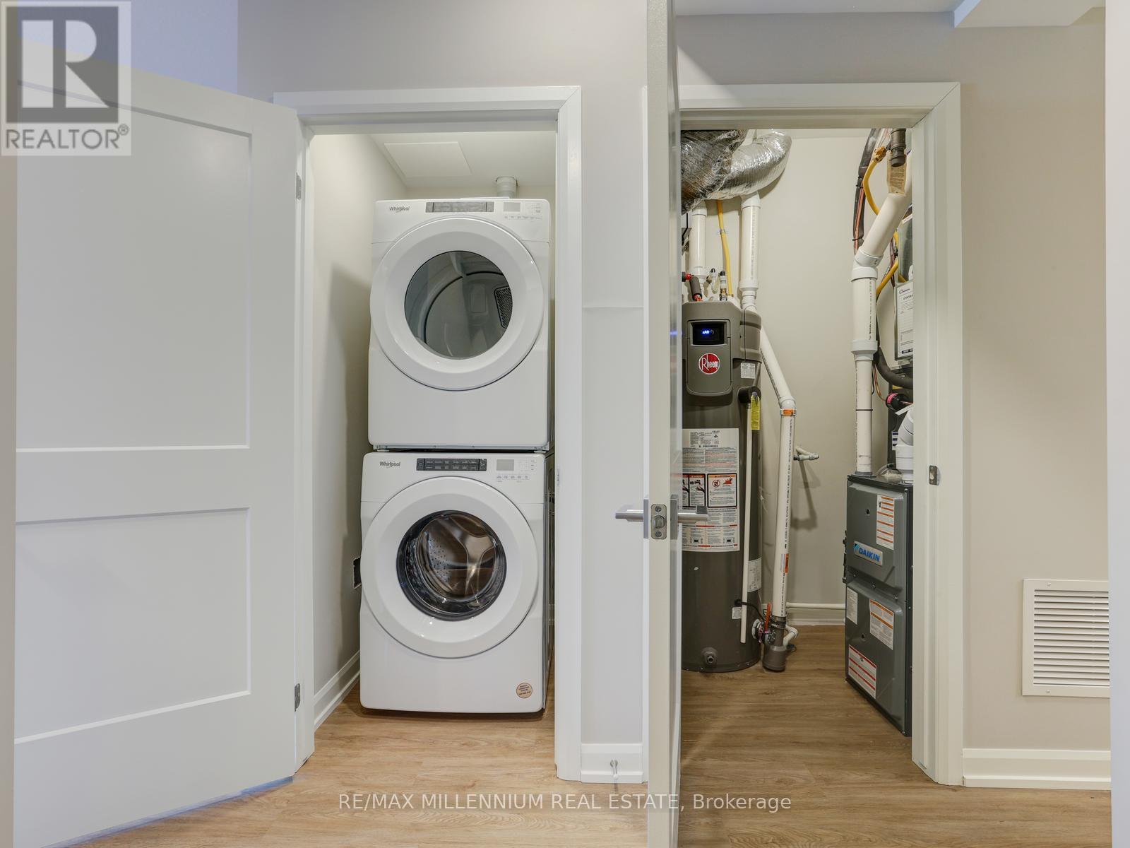 #424 708 WOOLWICH STREET - 24