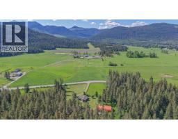 Partial bathroom - 2471 6 Highway, Lumby, BC V0E2G1 Photo 9