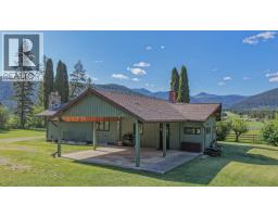 2471 6 Highway, Lumby, BC V0E2G1 Photo 47