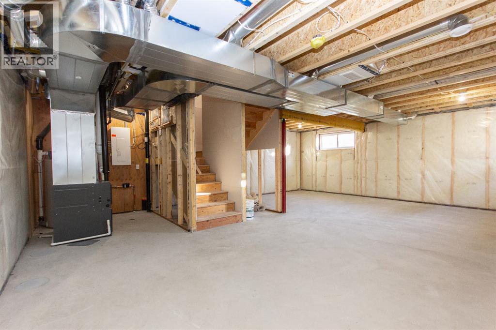 245 Turnbull Close - 31