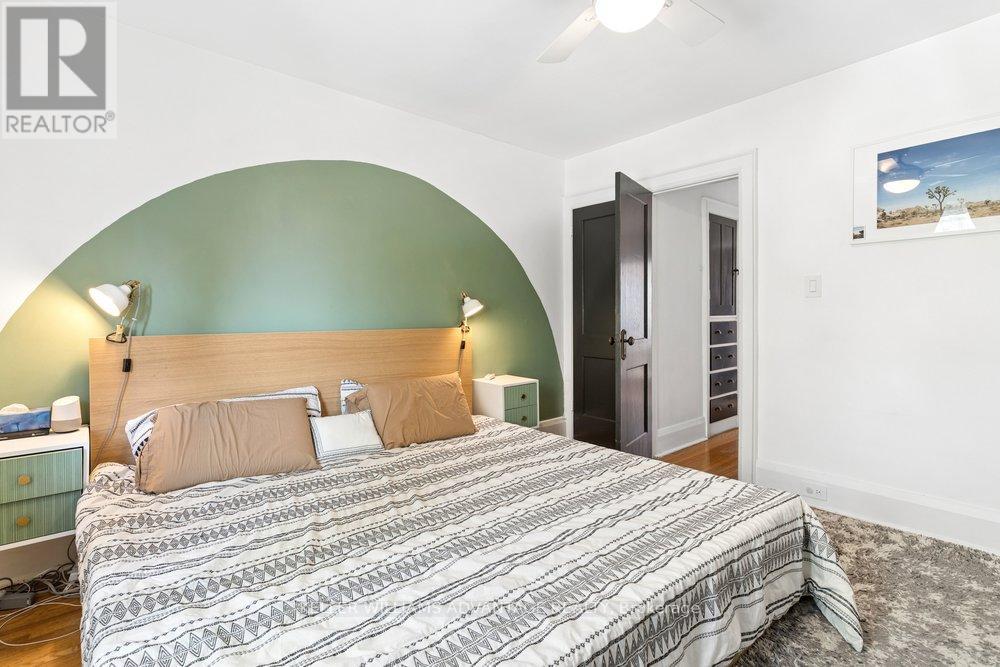 141 HOLLAND PARK AVENUE - 36