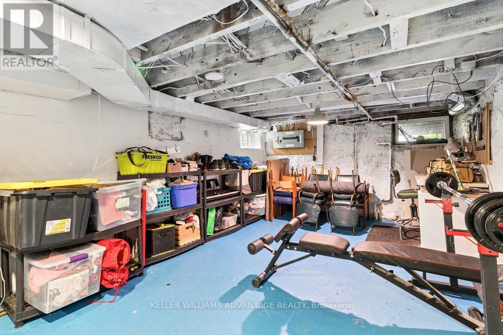 141 HOLLAND PARK AVENUE - 42