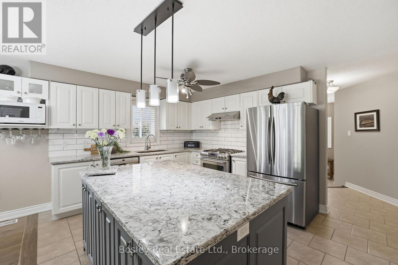 28 CLARK STREET - 15
