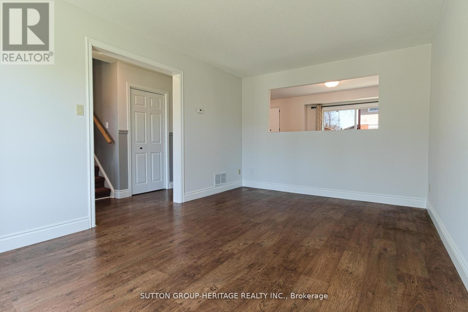 159 MELISSA CRESCENT - 4