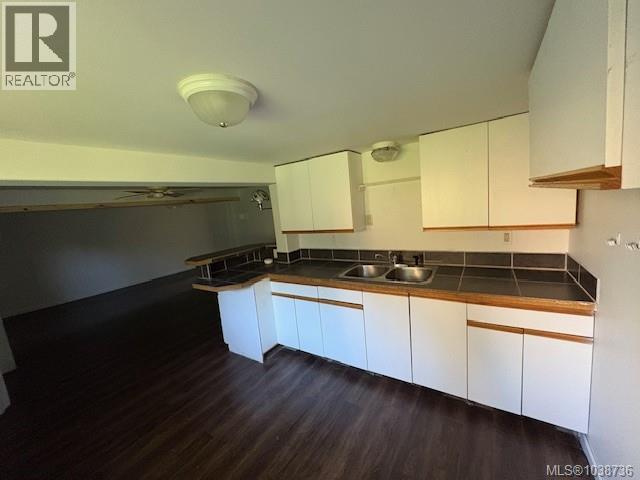2881 8th Ave - 19