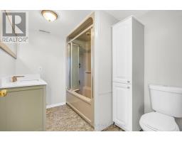 1312 River Road W, Wasaga Beach, ON L9Z2W6 Photo 19