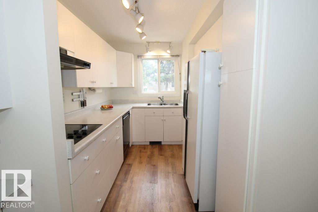 #130 87 BROOKWOOD DR — photo 7