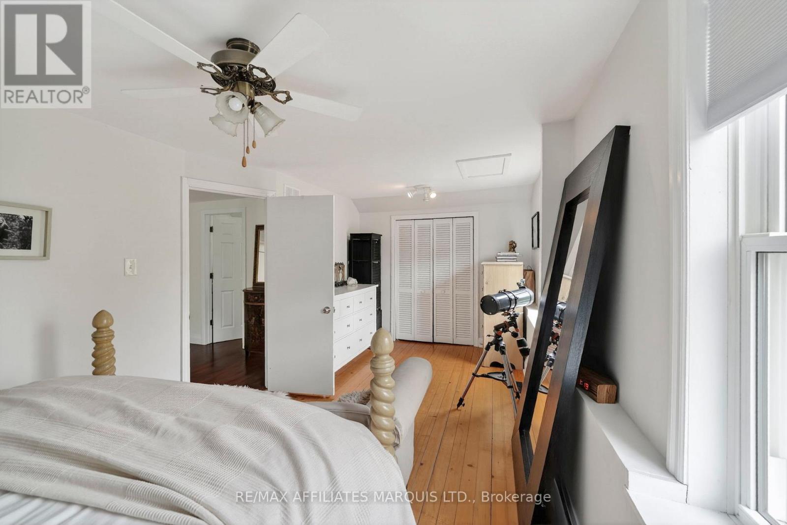 3324 MONTREAL ROAD - 24