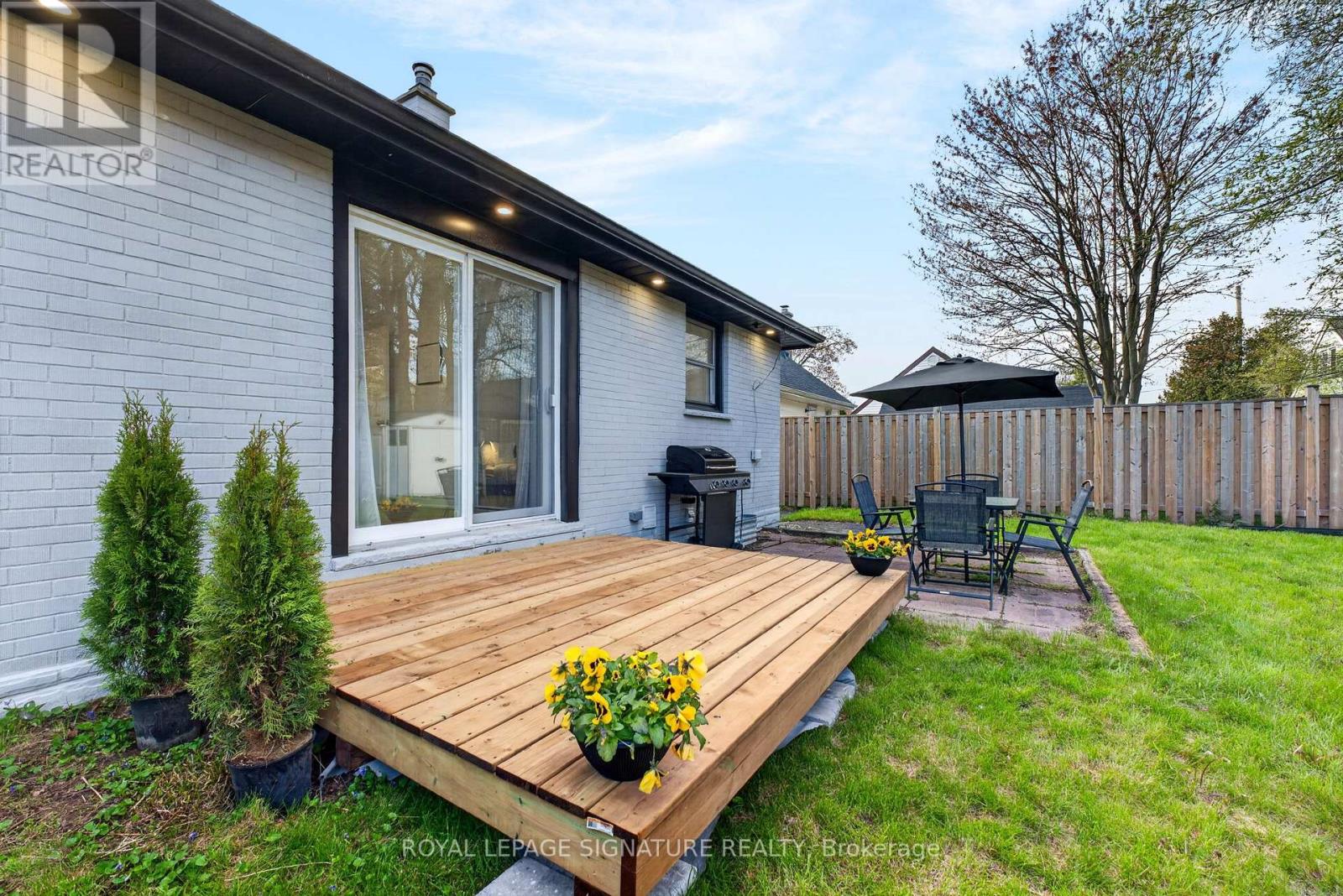 520 BURNHAM STREET - 30