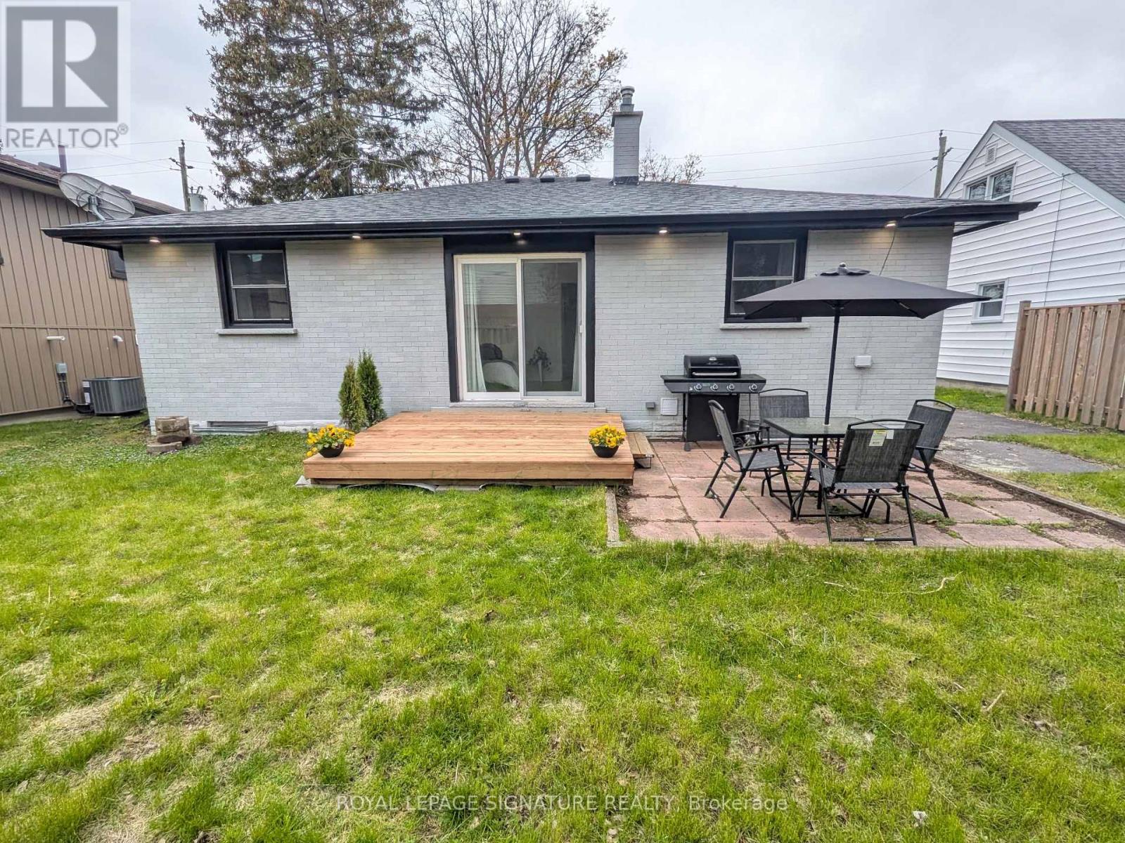 520 BURNHAM STREET - 31