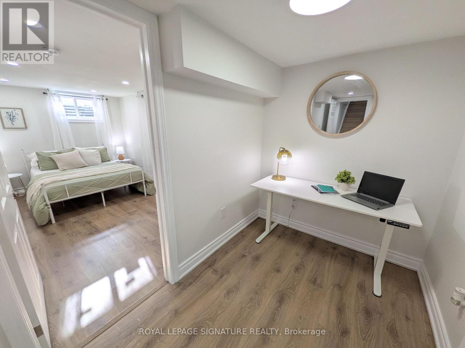 520 BURNHAM STREET - 21