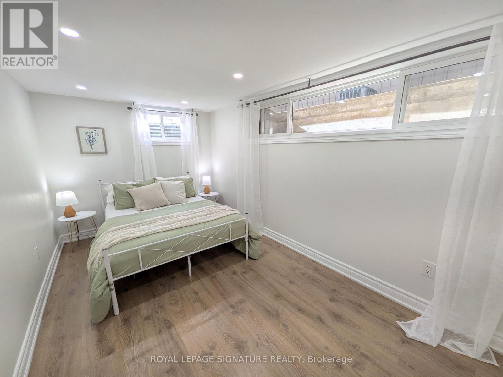 520 BURNHAM STREET - 22