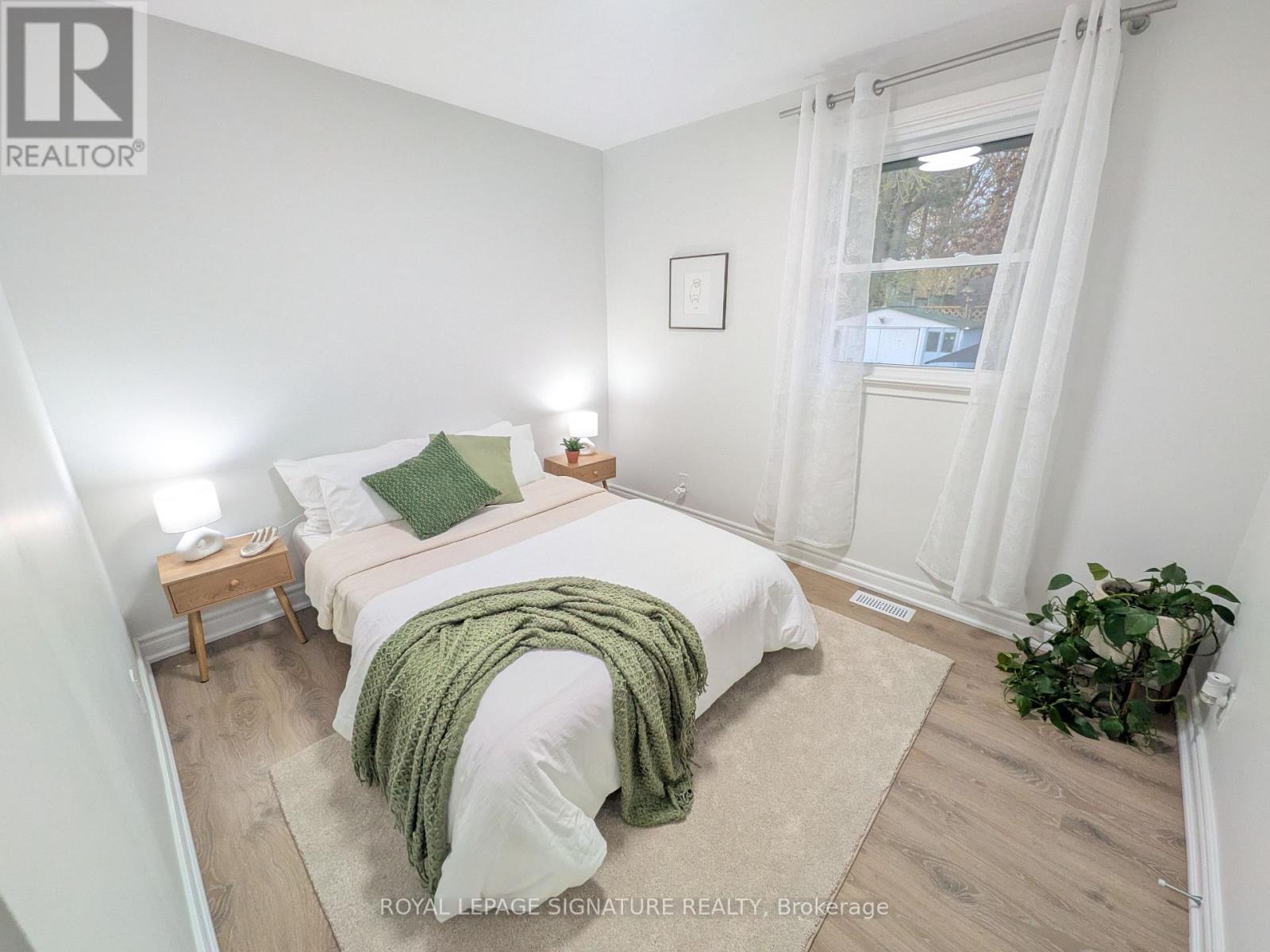 520 BURNHAM STREET - 12