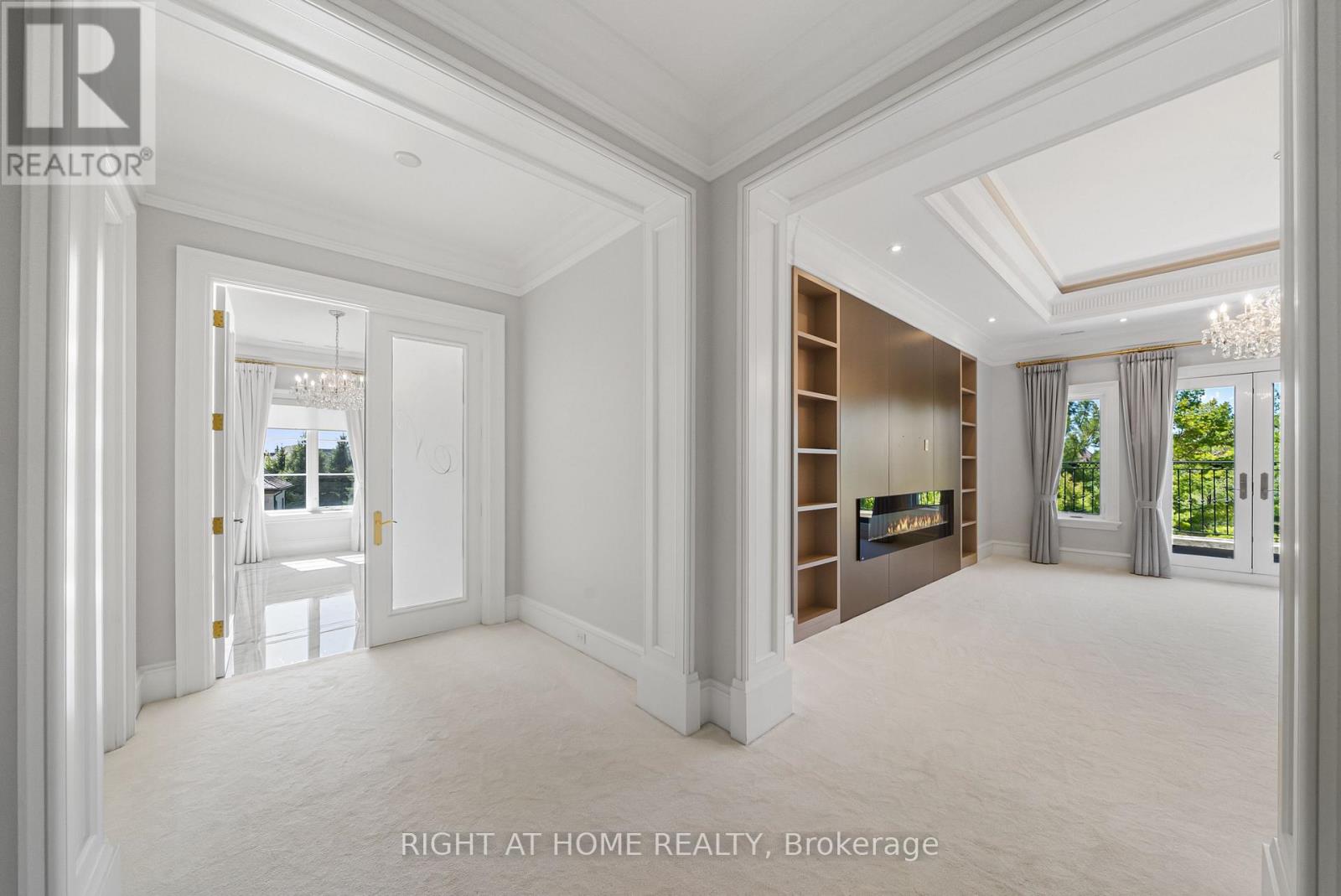 16 SIRONA'S LANE - 33