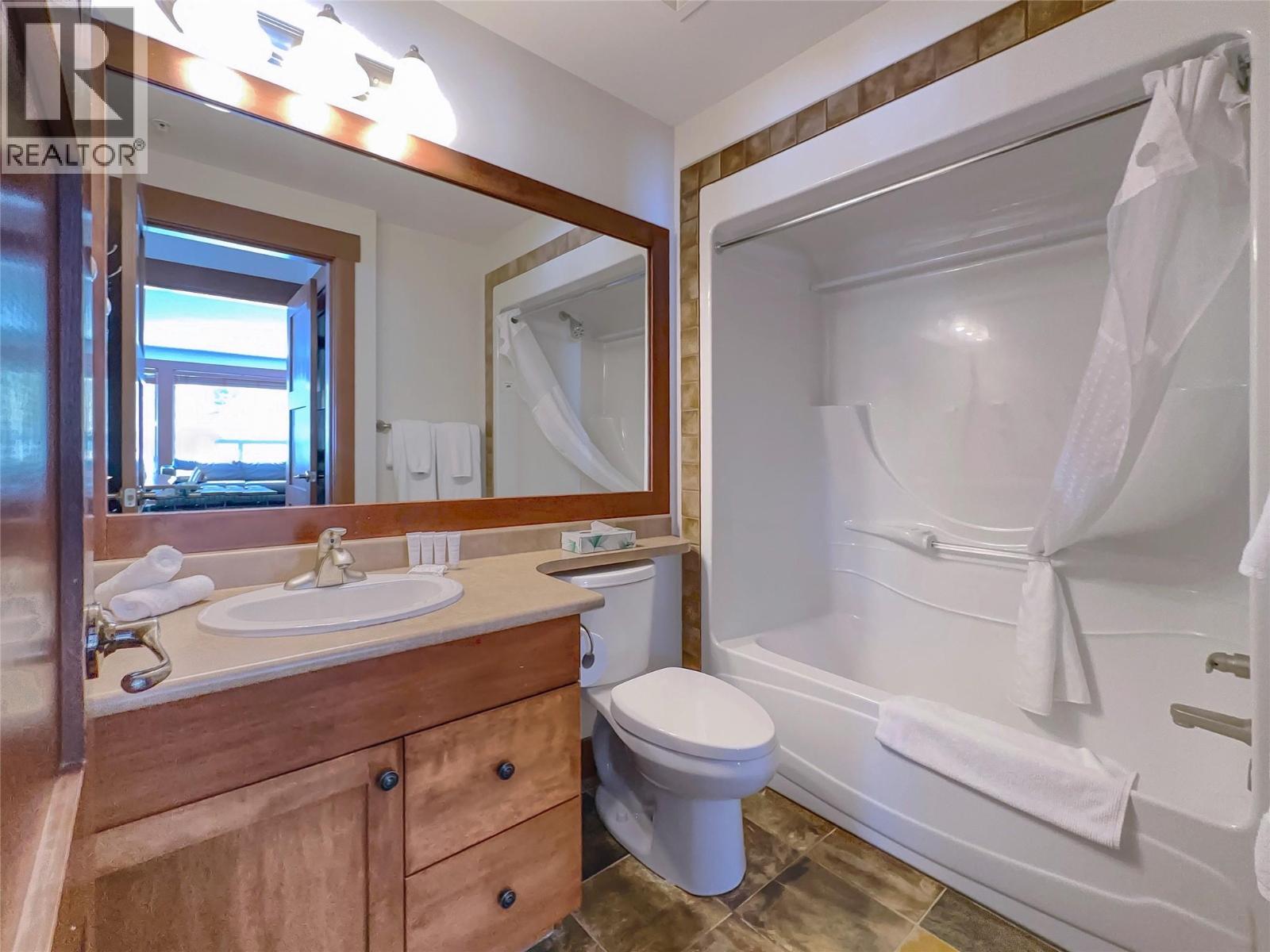306 5257 Big White Road, Big White